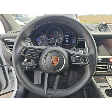 Porsche Macan  SUV 2024,  2.0 benzyna, automat - Na sprzedaż za 214 020 zł - Katowice - zdjęcie 7