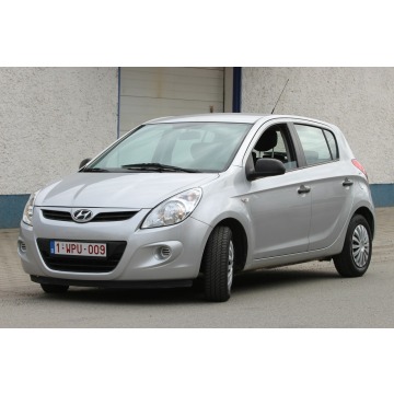 Hyundai i20  Hatchback 2010,  1.2 benzyna - Na sprzedaż za 14 299 zł - Nysa - zdjęcie 2