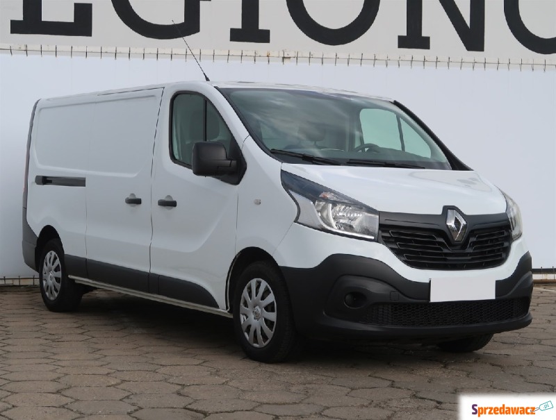 Renault Trafic  Minivan/Van 2018,  1.6 diesel - Na sprzedaż za 52 844 zł - Łódź