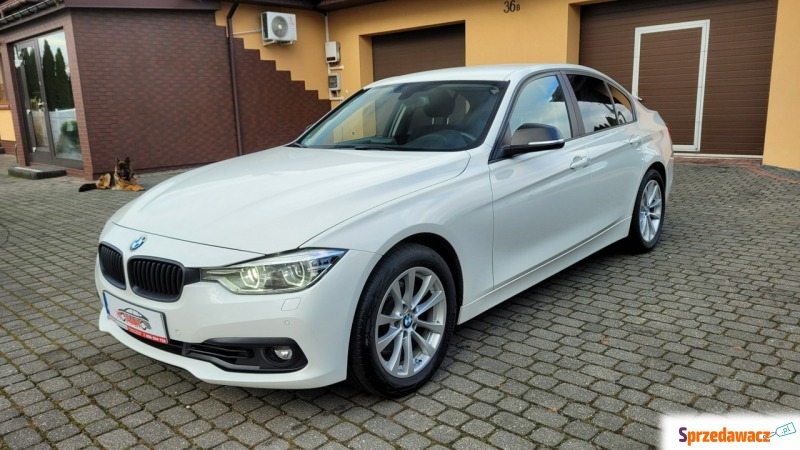 BMW Seria 3  Sedan/Limuzyna 2017,  2.0 benzyna - Na sprzedaż za 92 900 zł - Włocławek