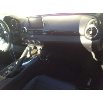 Fiat 124 Spider  Kabriolet 2017,  1.4 benzyna, automat - Na sprzedaż za 23 900 zł - Katowice - zdjęcie 12