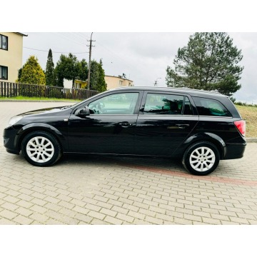 Opel Astra 2009,  1.6 benzyna - Na sprzedaż za 13 900 zł - Dolna Grupa - zdjęcie 3
