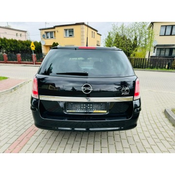 Opel Astra 2009,  1.6 benzyna - Na sprzedaż za 13 900 zł - Dolna Grupa - zdjęcie 8