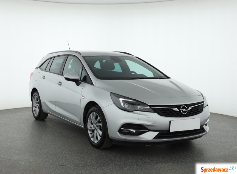 Opel Astra  Kombi 2020,  1.2 benzyna - Na sprzedaż za 46 340 zł - Piaseczno