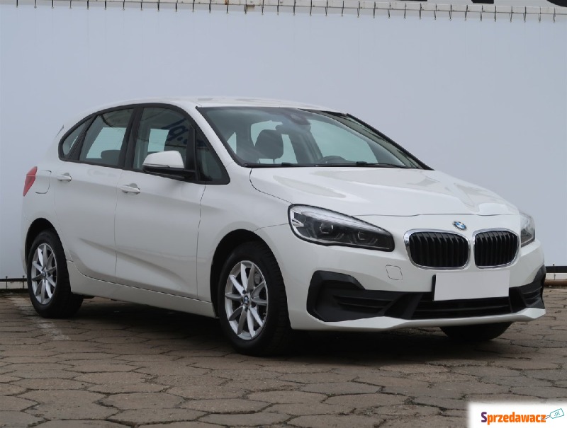 BMW Seria 2  SUV 2021,  2.0 diesel - Na sprzedaż za 60 974 zł - Łódź