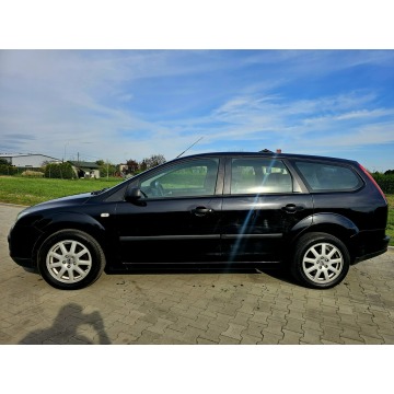 Ford Focus 2006,  16.0 benzyna - Na sprzedaż za 9 900,00 zł - Grudziądz - zdjęcie 5