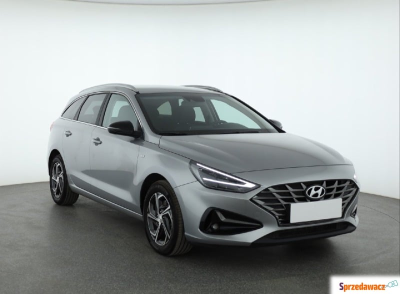 Hyundai i30  Kombi 2023,  1.5 benzyna - Na sprzedaż za 82 926 zł - Piaseczno