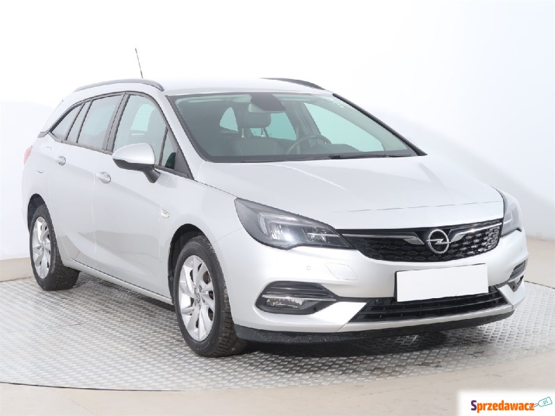 Opel Astra  Kombi 2020,  1.2 benzyna - Na sprzedaż za 42 275 zł - Konin