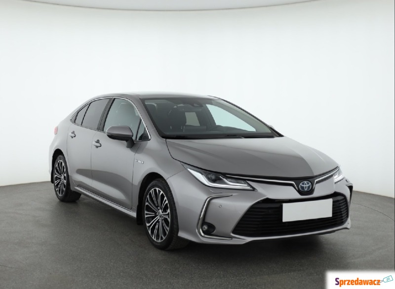 Toyota Corolla  Liftback 2021,  1.8 benzyna - Na sprzedaż za 99 999 zł - Piaseczno