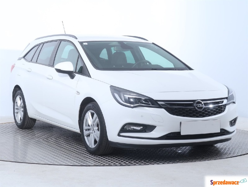 Opel Astra  Kombi 2019,  1.6 diesel - Na sprzedaż za 51 999 zł - Bielany Wrocławskie