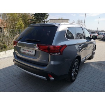 Mitsubishi Outlander 2016,  2.2 diesel - Na sprzedaż za 69 900 zł - Strzegom - zdjęcie 4
