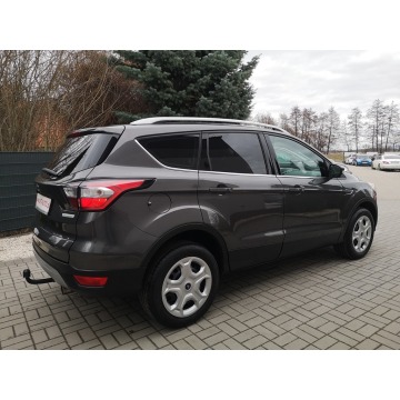 Ford Kuga 2017,  1.5 benzyna - Na sprzedaż za 69 900 zł - Strzegom - zdjęcie 5