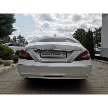 Mercedes - Benz  2016,  3.0 diesel, automat - Na sprzedaż za 169 900 zł - Strzegom - zdjęcie 6