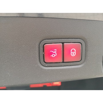 Mercedes - Benz  2016,  3.0 diesel, automat - Na sprzedaż za 169 900 zł - Strzegom - zdjęcie 8