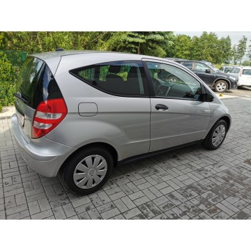Mercedes - Benz  2006,  1.7 benzyna - Na sprzedaż za 10 900 zł - Strzegom - zdjęcie 5