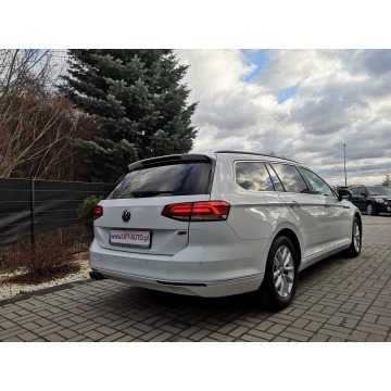 Volkswagen Passat 2015,  2.0 diesel, automat - Na sprzedaż za 59 900 zł - Strzegom - zdjęcie 4