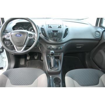 Ford Tourneo Courier  Minivan/Van 2017,  1.5 diesel - Na sprzedaż za 25 800 zł - Dębica - zdjęcie 6