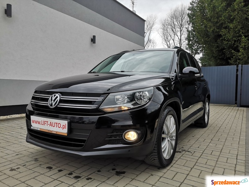 Volkswagen Tiguan 2015,  1.4 benzyna - Na sprzedaż za 68 900 zł - Strzegom