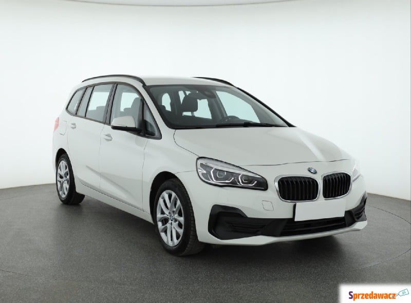 BMW Seria 2  SUV 2020,  2.0 diesel - Na sprzedaż za 73 169 zł - Piaseczno