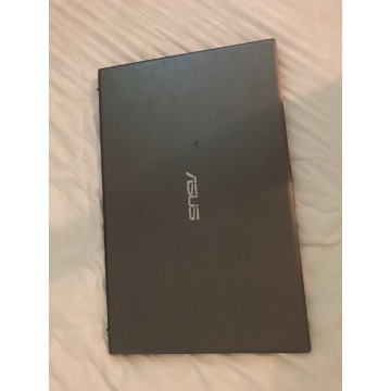 Syndyk sprzeda laptop Asus Vivo Book 15