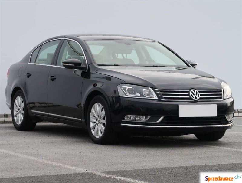 Volkswagen Passat  Liftback 2012,  1.8 benzyna - Na sprzedaż za 21 999 zł - Lublin