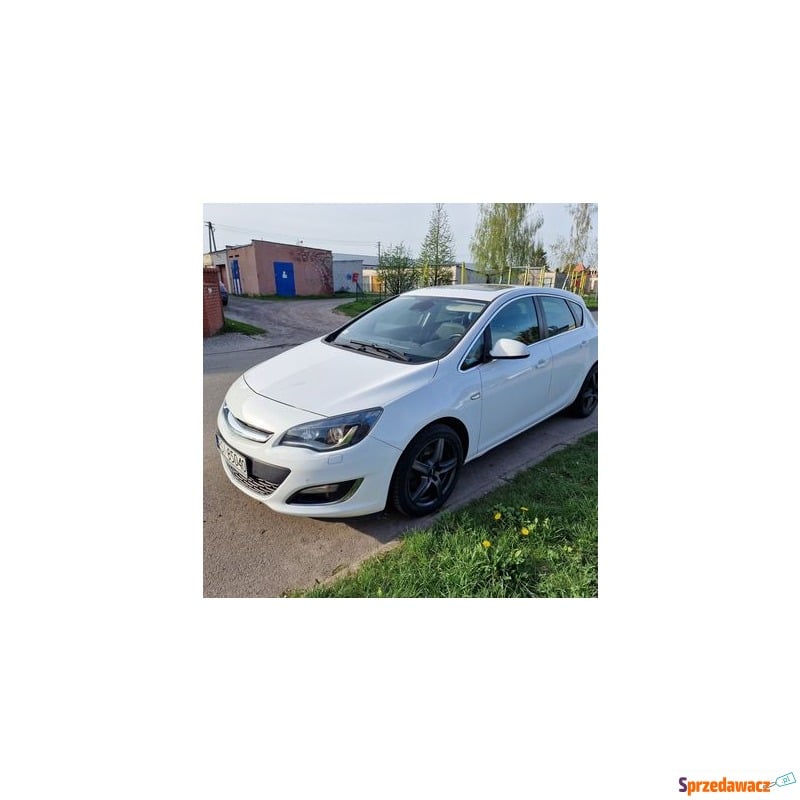 Opel Astra  Hatchback 2014,  2.0 diesel - Na sprzedaż za 33 500 zł - Sieradz