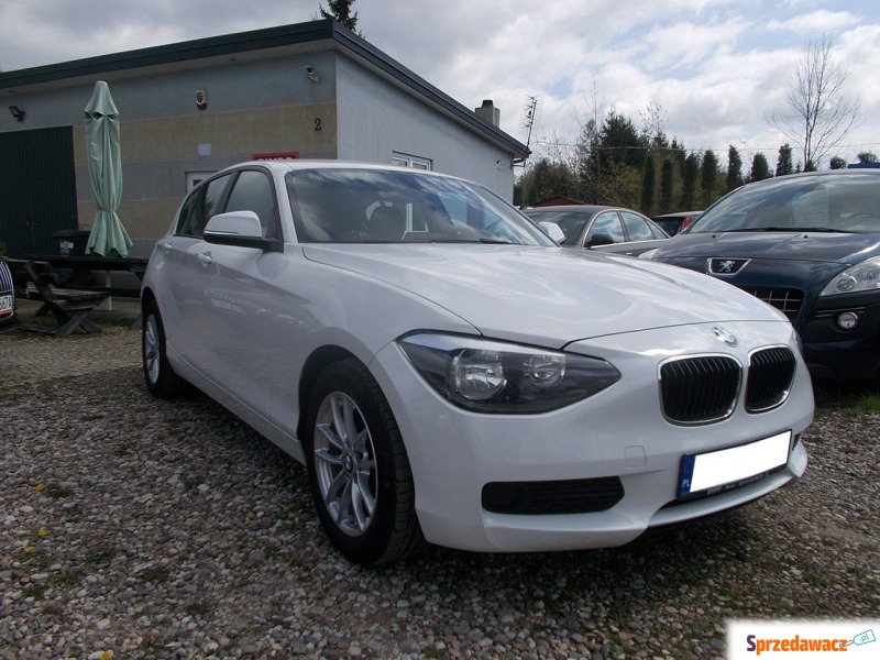 BMW Seria 1  Hatchback 2014,  1.6 benzyna - Na sprzedaż za 39 900 zł - Białystok
