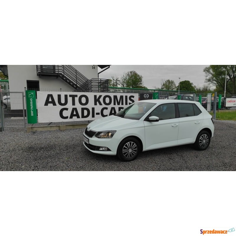 Skoda Fabia  Hatchback 2015,  1.2 benzyna - Na sprzedaż za 32 900 zł - Goczałkowice-Zdrój
