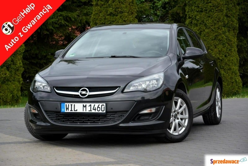 Opel Astra  Hatchback 2015,  1.6 benzyna - Na sprzedaż za 36 900 zł - Ostrów Mazowiecka