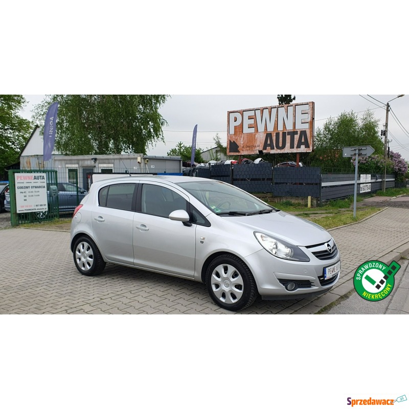 Opel Corsa  Hatchback 2010,  1.4 benzyna - Na sprzedaż za 21 900 zł - Przyszowice