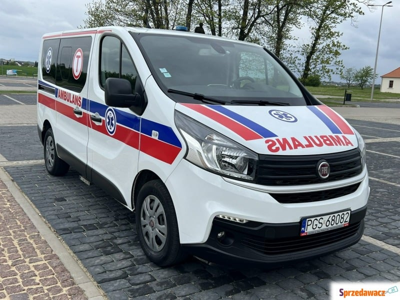 Fiat Talento 2,0 JTD karetka ambulans ambulance - Pojazdy specjalistyczne - Gostyń