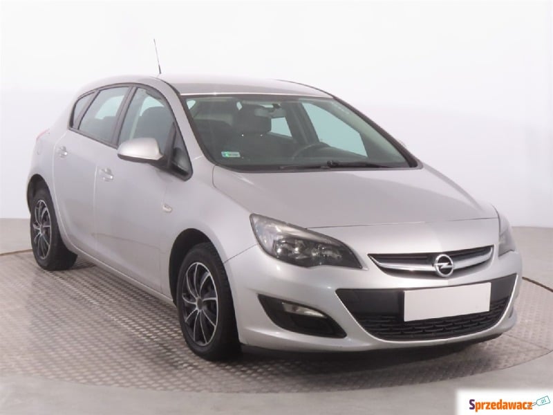 Opel Astra  Hatchback 2013,  1.7 diesel - Na sprzedaż za 18 999 zł - Piaseczno