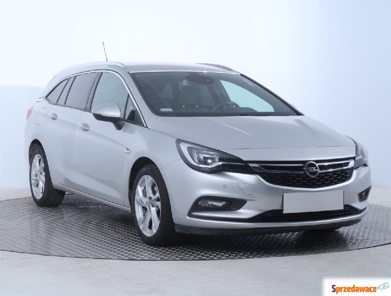 Opel Astra  Kombi 2017,  1.6 diesel - Na sprzedaż za 42 999 zł - Bielany Wrocławskie