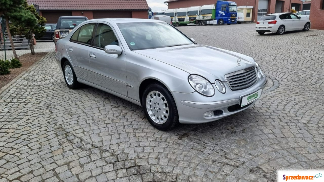 Mercedes - Benz E-klasa 2003