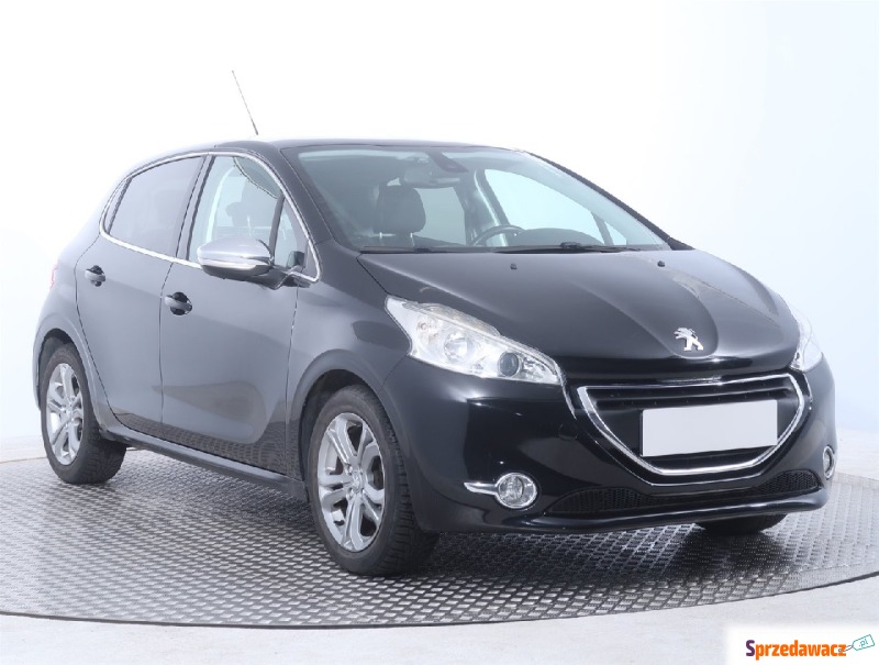 Peugeot 208  Hatchback 2014,  1.2 benzyna - Na sprzedaż za 31 999 zł - Bielany Wrocławskie