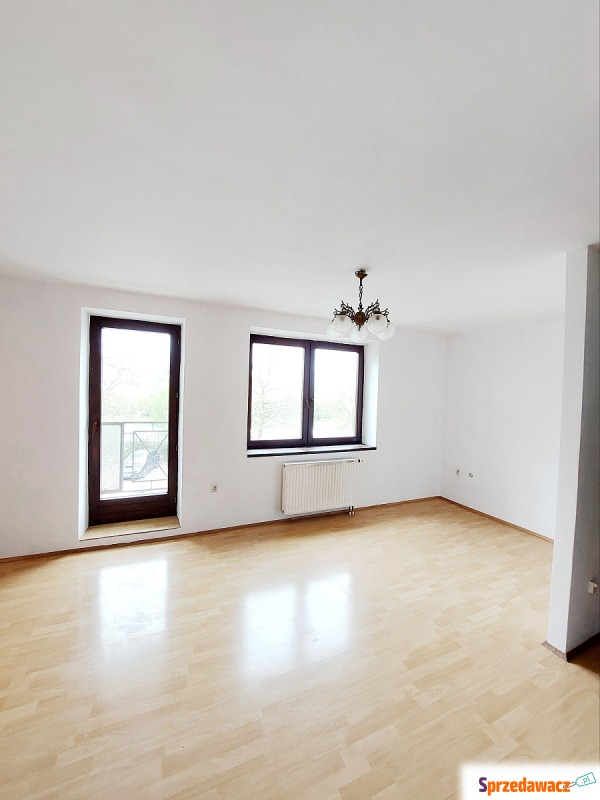 Mieszkanie jednopokojowe Piaseczno,   40 m2, pierwsze piętro - Sprzedam