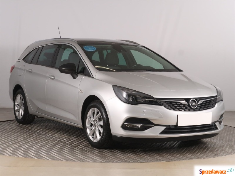 Opel Astra  Kabriolet 2021,  1.2 benzyna - Na sprzedaż za 46 340 zł - Zabrze