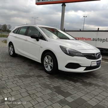 Opel Astra - 2022