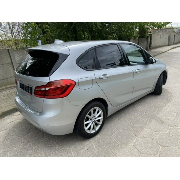 BMW Seria 2  Minivan/Van 2017,  1.5 diesel - Na sprzedaż za 49 999 zł - Gostyń - zdjęcie 6