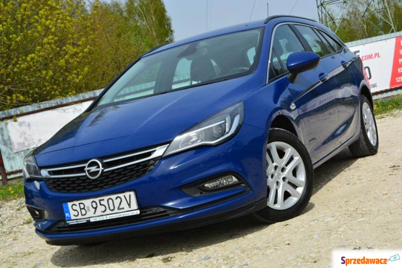 Opel Astra  Kombi 2018,  1.4 benzyna - Na sprzedaż za 44 900 zł - Łódź