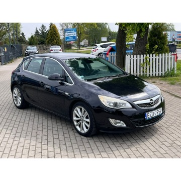 Opel Astra - *Diesel*Gwarancja*Niski Przebieg*