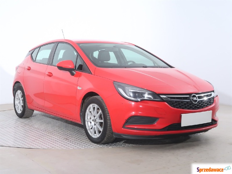 Opel Astra  Hatchback 2017,  1.6 diesel - Na sprzedaż za 37 999 zł - Dąbrowa Górnicza
