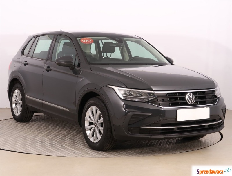 Volkswagen Tiguan  SUV 2021,  1.5 benzyna - Na sprzedaż za 78 047 zł - Toruń
