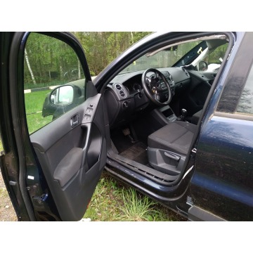 Volkswagen Tiguan  SUV 2014,  2.0 benzyna, automat - Na sprzedaż za 26 999 zł - Katowice - zdjęcie 4