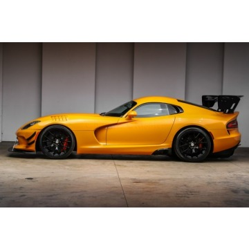 Dodge Viper  Coupe/Sportowy 2016,  8.4 benzyna - Na sprzedaż za 910 200 zł - Katowice - zdjęcie 6