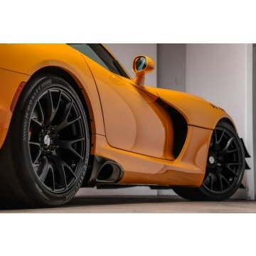 Dodge Viper  Coupe/Sportowy 2016,  8.4 benzyna - Na sprzedaż za 910 200 zł - Katowice - zdjęcie 8