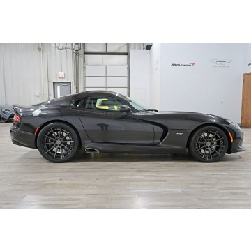 Dodge Viper  Coupe/Sportowy 2014,  8.4 benzyna - Na sprzedaż za 602 700 zł - Katowice - zdjęcie 4