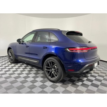 Porsche Macan  SUV 2024,  2.0 benzyna, automat - Na sprzedaż za 325 950 zł - Katowice - zdjęcie 4