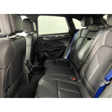 Porsche Macan  SUV 2024,  2.0 benzyna, automat - Na sprzedaż za 325 950 zł - Katowice - zdjęcie 10