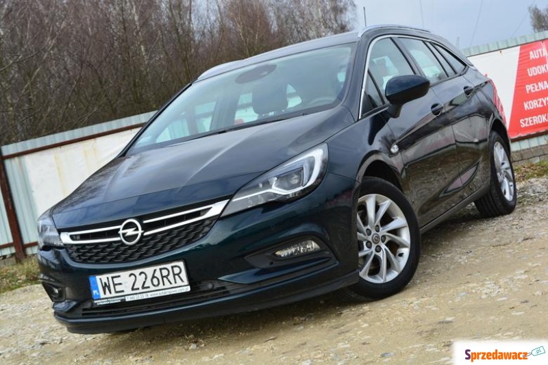 Opel Astra  Kombi 2017,  1.6 diesel - Na sprzedaż za 44 900 zł - Łódź